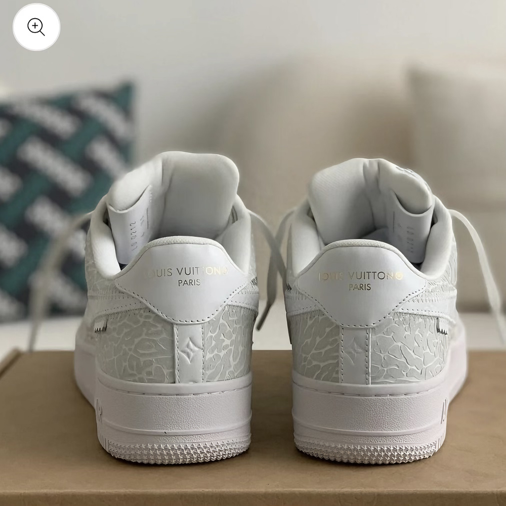 All-White Textured Low-Top Sneakers – Clean Street Style