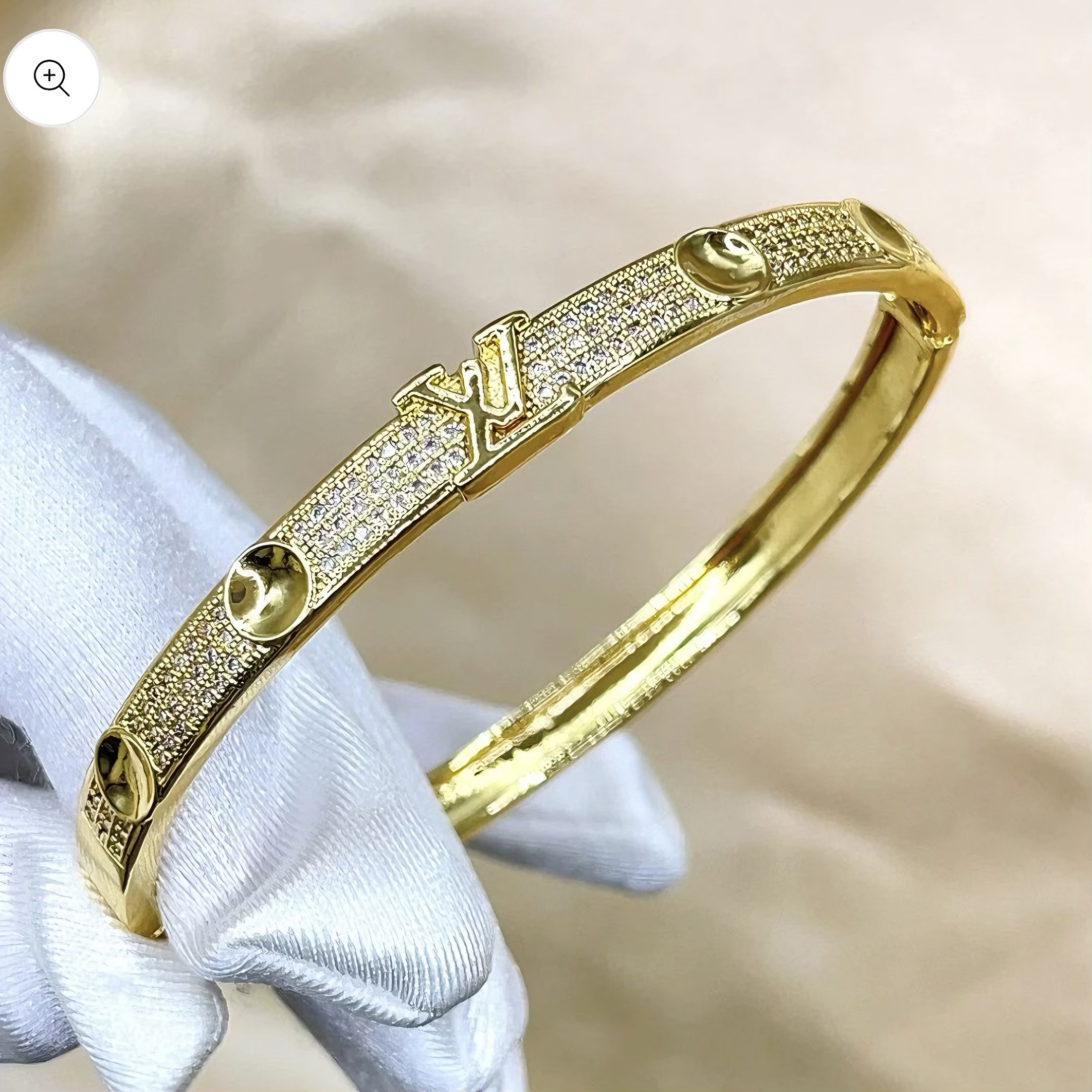 Luxury Pavé Accent Bangle Bracelet – Polished Finish, Elegant Everyday Jewelry