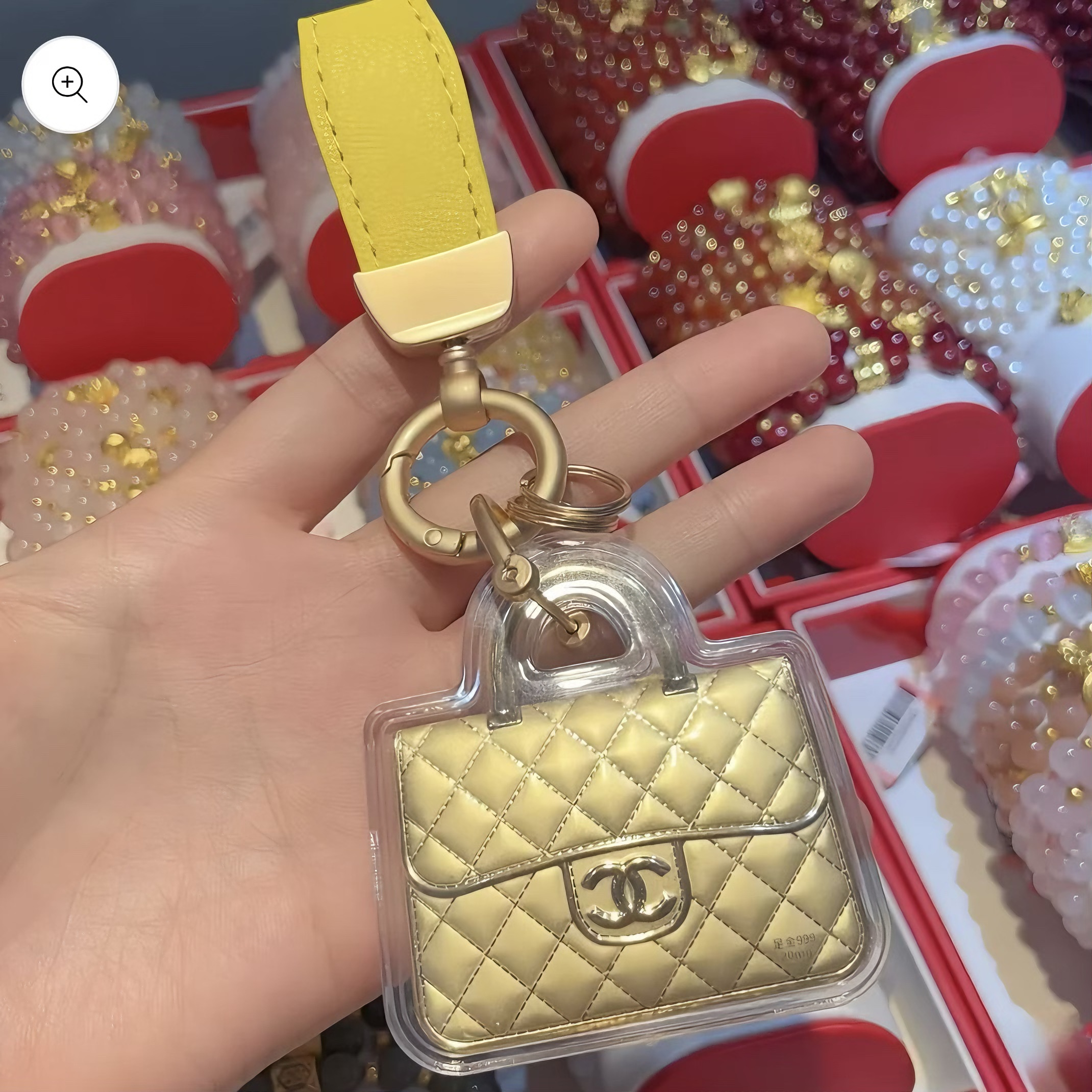 Luxury Gold Handbag Keychain Charm – Mini Bag Pendant with Leather Strap