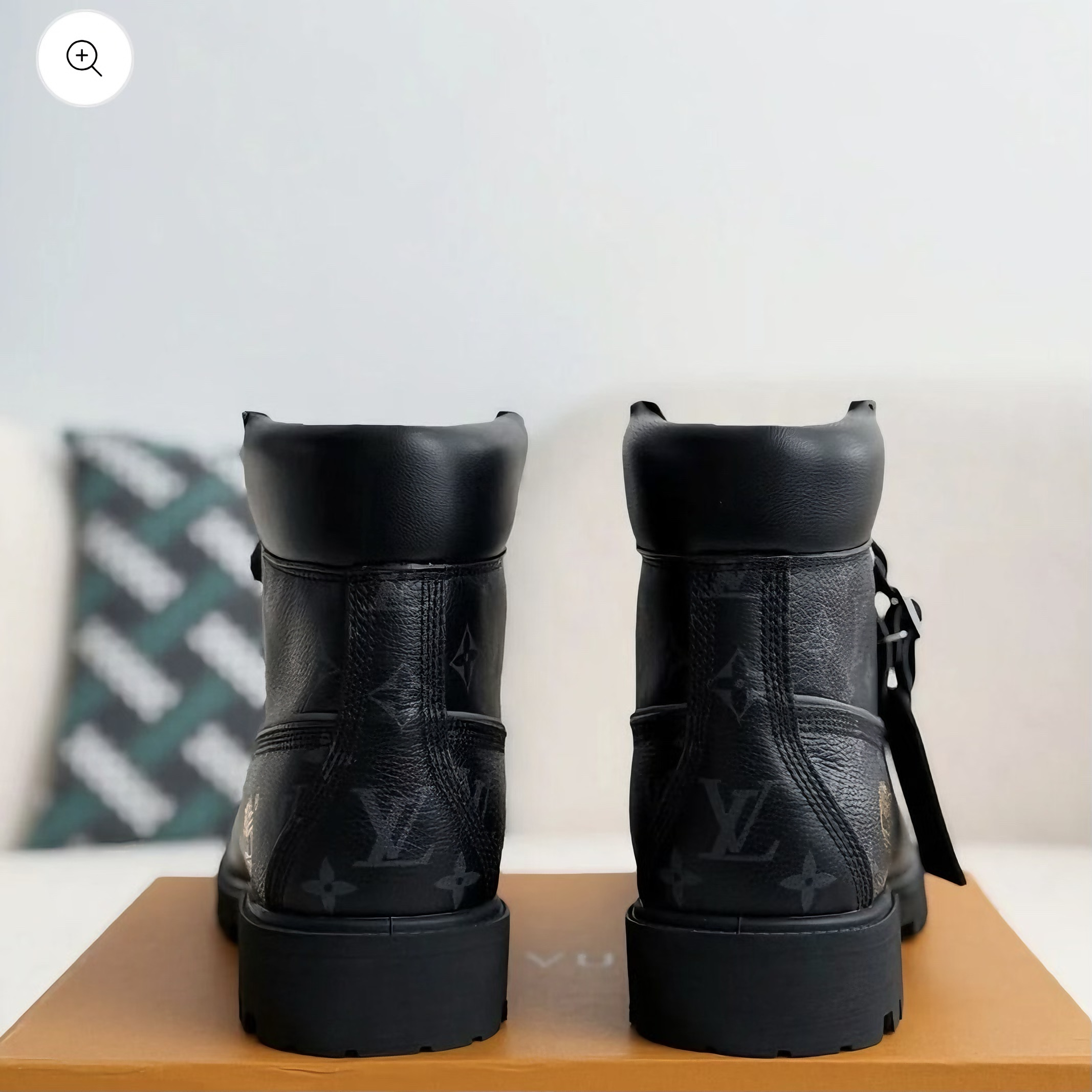 Black Textured High-Top Men's Work Boots