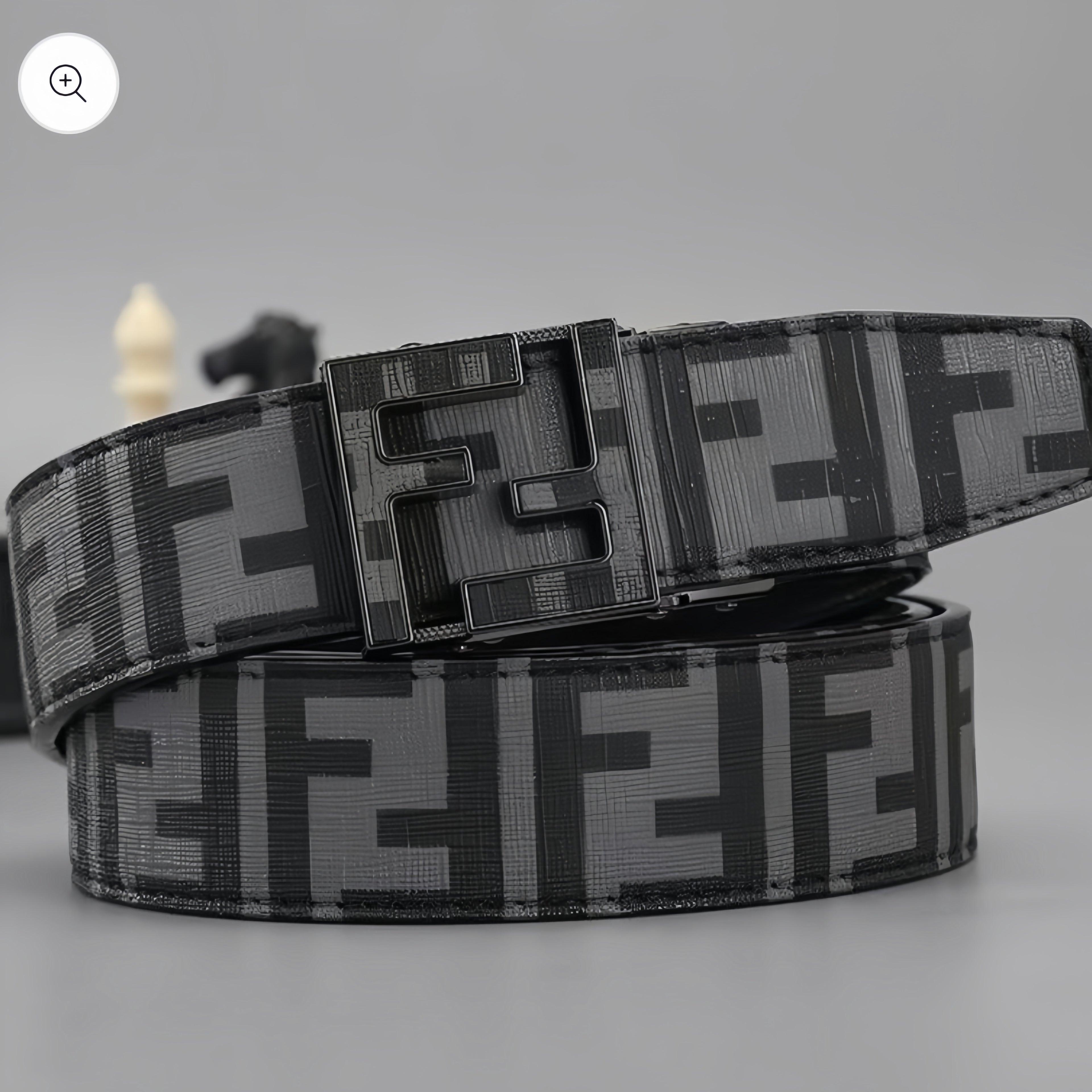 All-Over Pattern Modern Men’s Belt – Adjustable Fit & Elegant Look