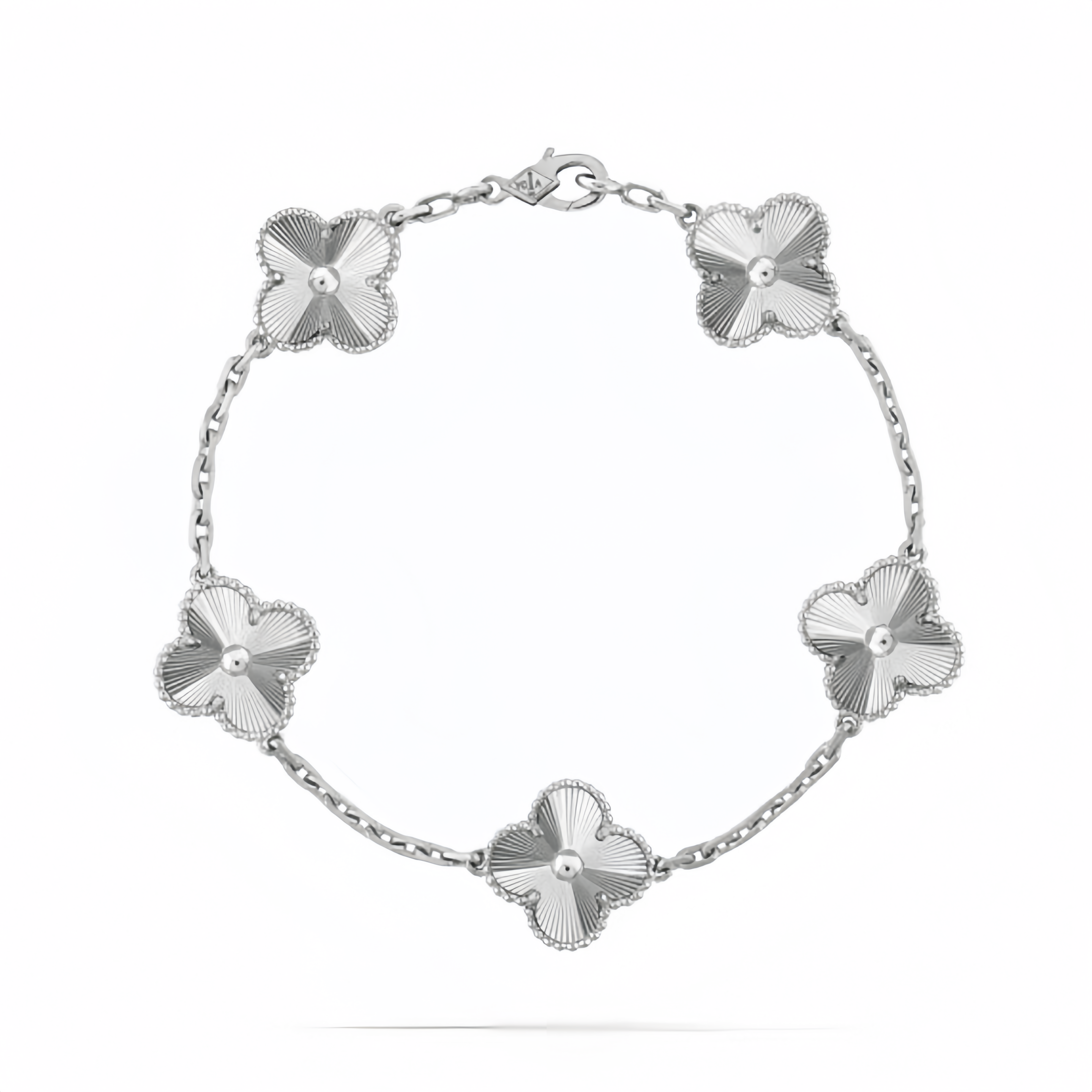 Winter Petal Bracelet – Minimalist Shell Flower Gift for Women