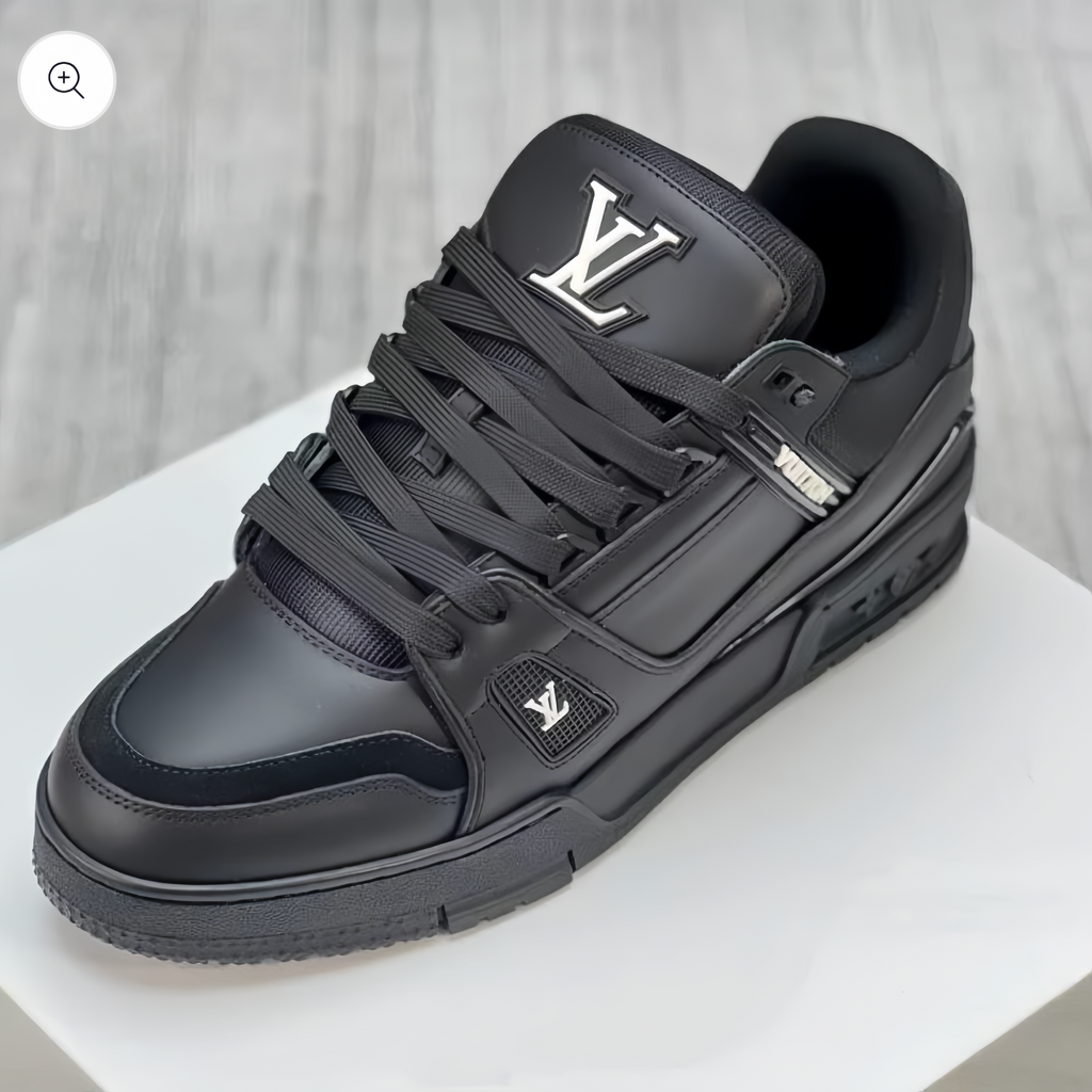 All-Black Low-Top Street Sneakers – Minimal Leather Design